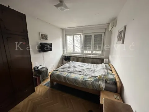 Prodaja, trosoban stan, 63m², Kalenić Pijaca, Vračar Sve Podlokacije - image 7