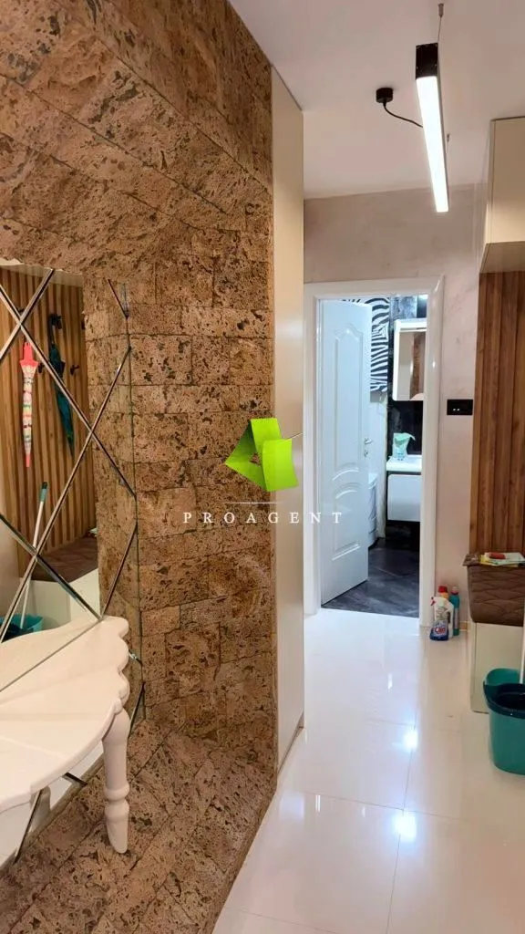 Sale, four bedroom apartment, 156m², Palilula, Niš