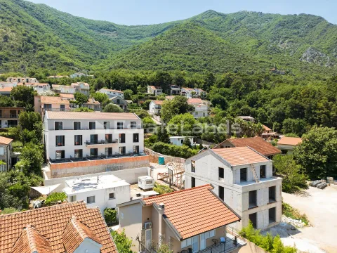 Prodaja, jednosoban stan, 55m², Prčanj, Kotor - image 11