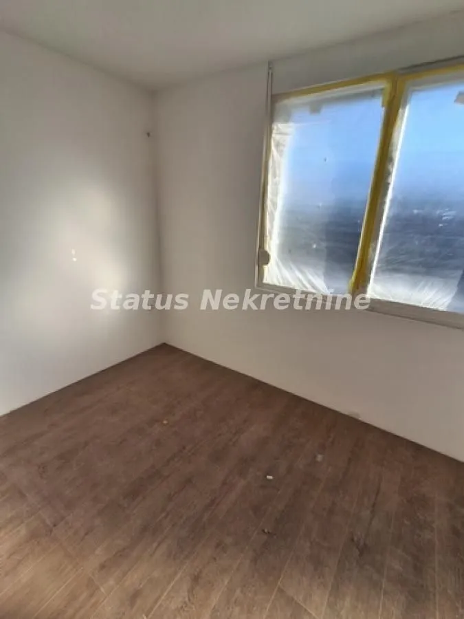 Sale, four bedroom apartment, 65m², Veternik, Novi Sad Sve Podlokacije