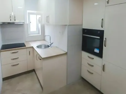 Izdavanje, dvosoban stan, 58m², Centar, Podgorica - image 7