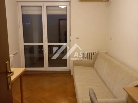 Izdavanje, jednosoban stan, 38m², Grbavica, Novi Sad Sve Podlokacije - image 4