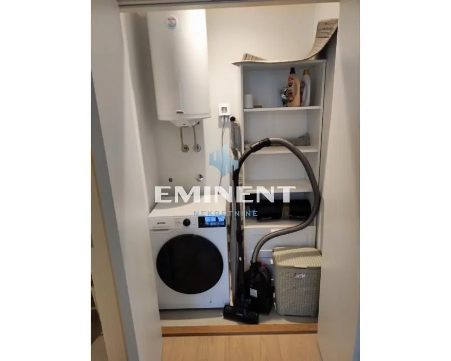Rent, two bedroom apartment, 56m², Savski Venac, Beograd