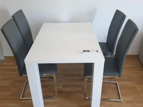 Izdavanje, dvosoban stan, 64m², City Kej, Podgorica - image 8