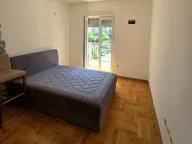 Rent, three bedroom apartment, 100m², Blok 6, Podgorica - image 7