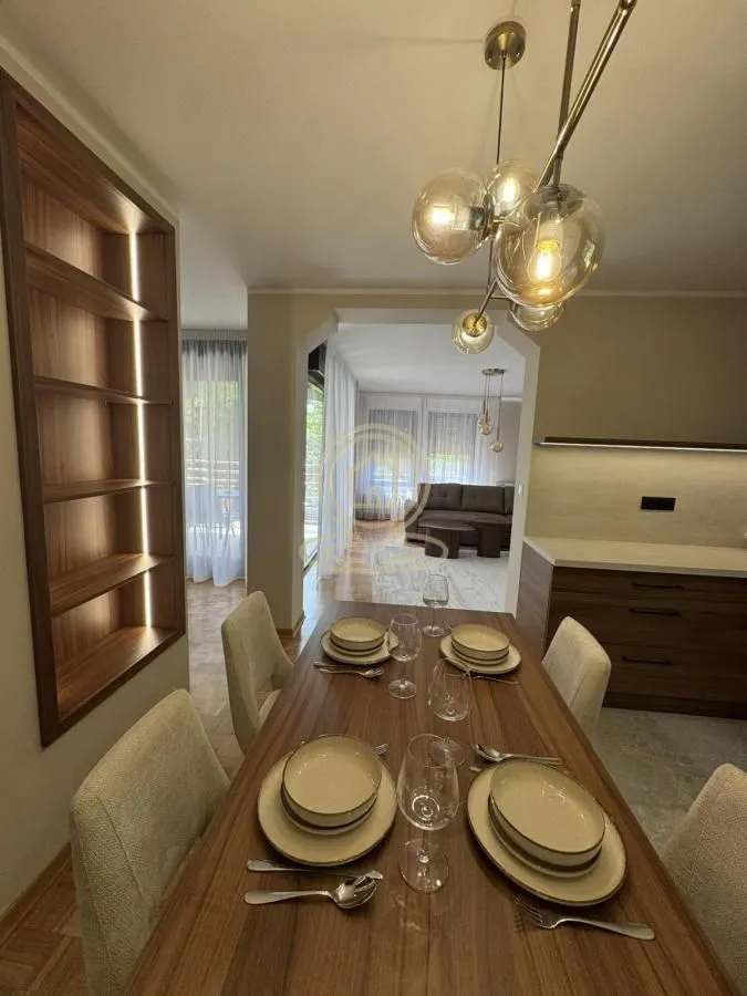 Rent, four bedroom apartment, 94m², Čukarica, Beograd