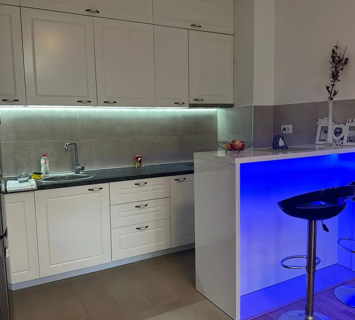 Izdavanje, stan, 65m², Zagorič, Podgorica