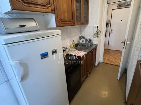 Izdavanje, jednosoban stan, 48m², Zvezdara Sve Podlokacije, Beograd - image 7