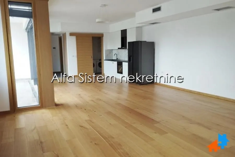 Rent, two bedroom apartment, 90m², Voždovac Sve Podlokacije, Beograd