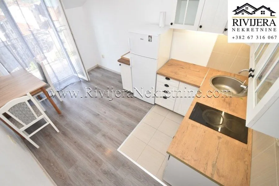 Prodaja, dvosoban stan, 55m², Igalo, Herceg Novi