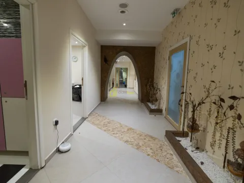 Prodaja, poslovni prostor, 1343m², Centar, Podgorica - image 30