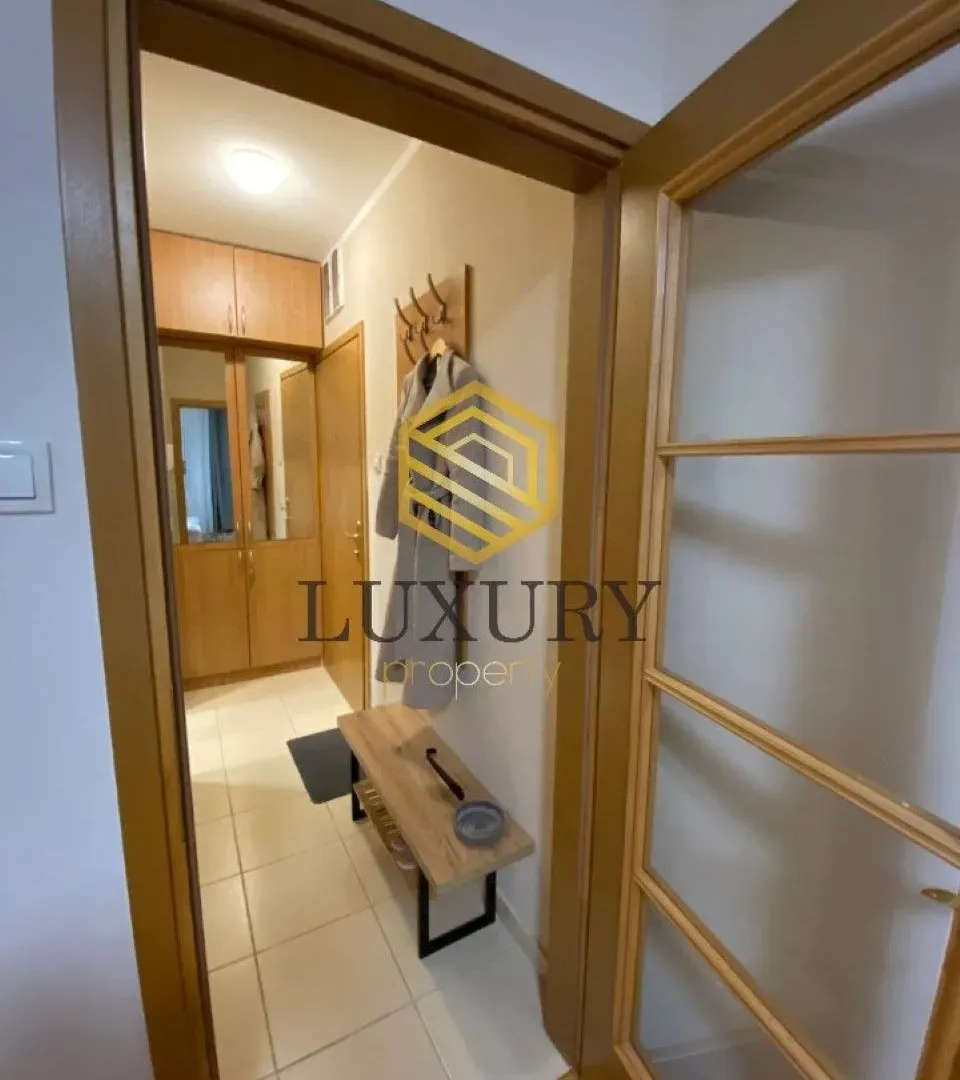 Prodaja, garsonjera, 24m², Blok 6, Podgorica