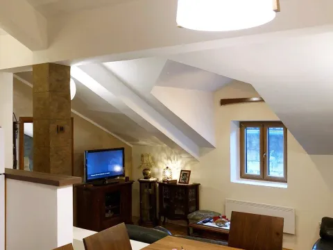 Prodaja, dvosoban stan, 50m², Kotor, Crna Gora - image 4