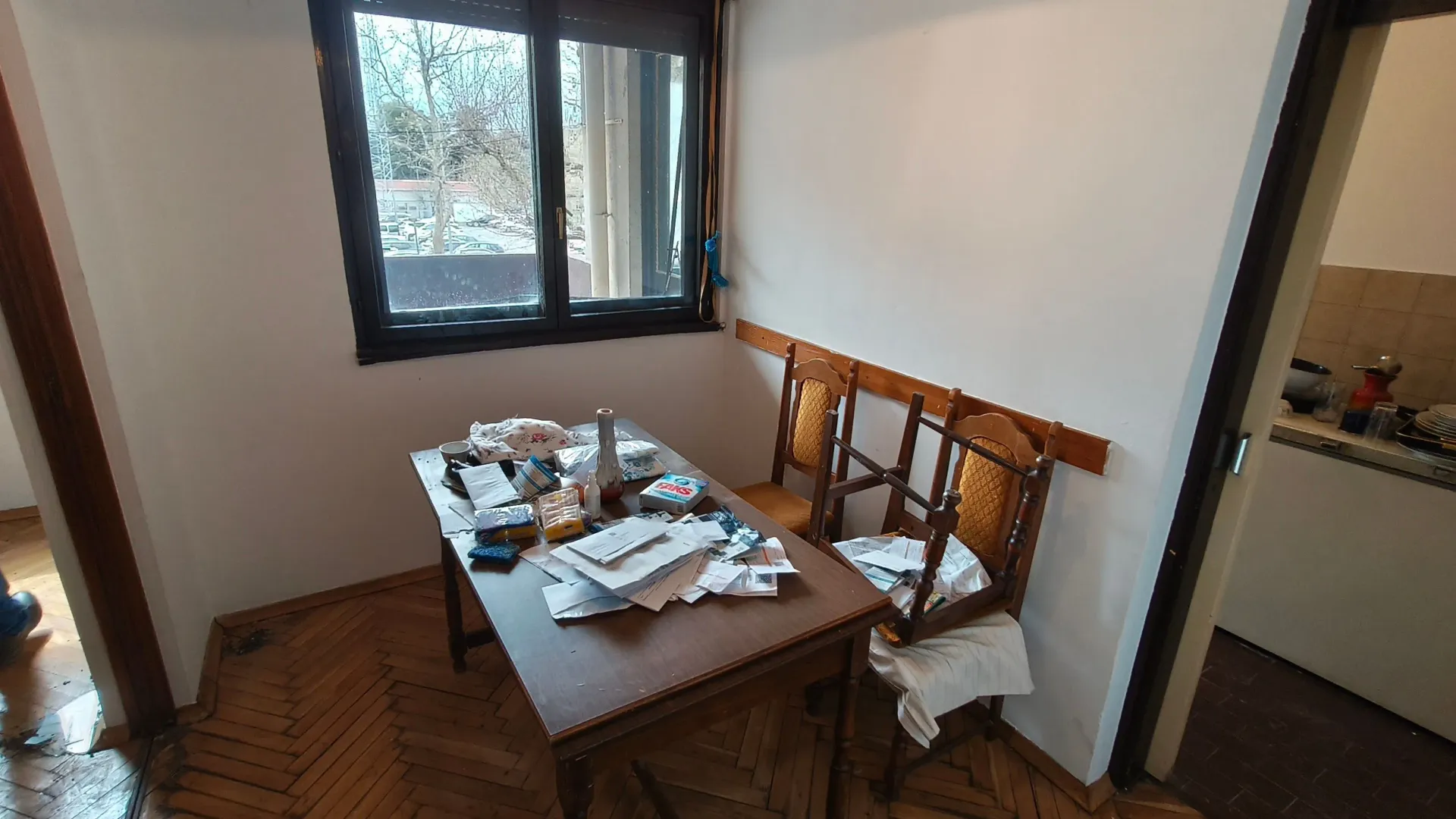 Prodaja, trosoban stan, 100m², Blok 6, Podgorica