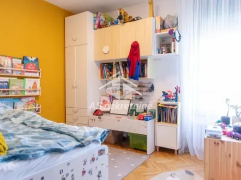 Izdavanje, četvorosoban stan, 96m², Novi Beograd Sve Podlokacije, Beograd - image 12