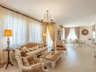 Sale, two bedroom apartment, 181m², Muo, Kotor - image 8