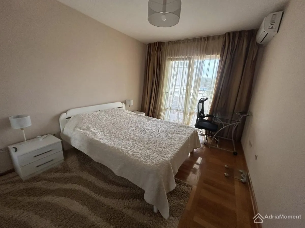 Sale, two bedroom apartment, 84m², Bečići, Budva
