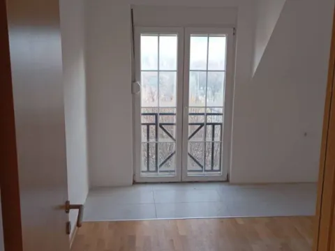 Prodaja, jednosoban stan, 49m², Cetinje, Crna Gora - image 4