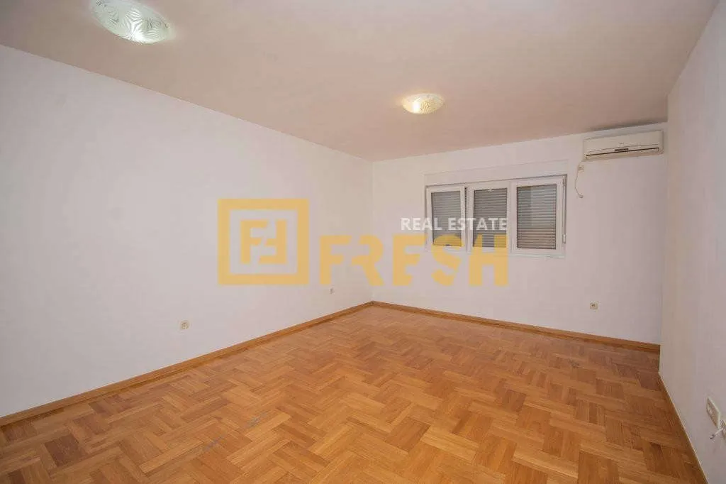 Rent, one bedroom apartment, 50m², Tuški Put, Podgorica