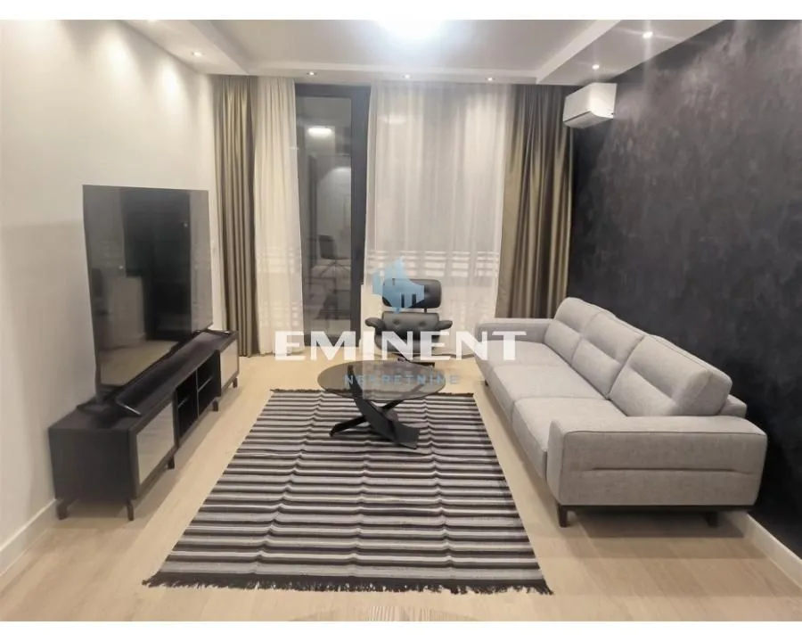Rent, three bedroom apartment, 75m², Savski Venac, Beograd