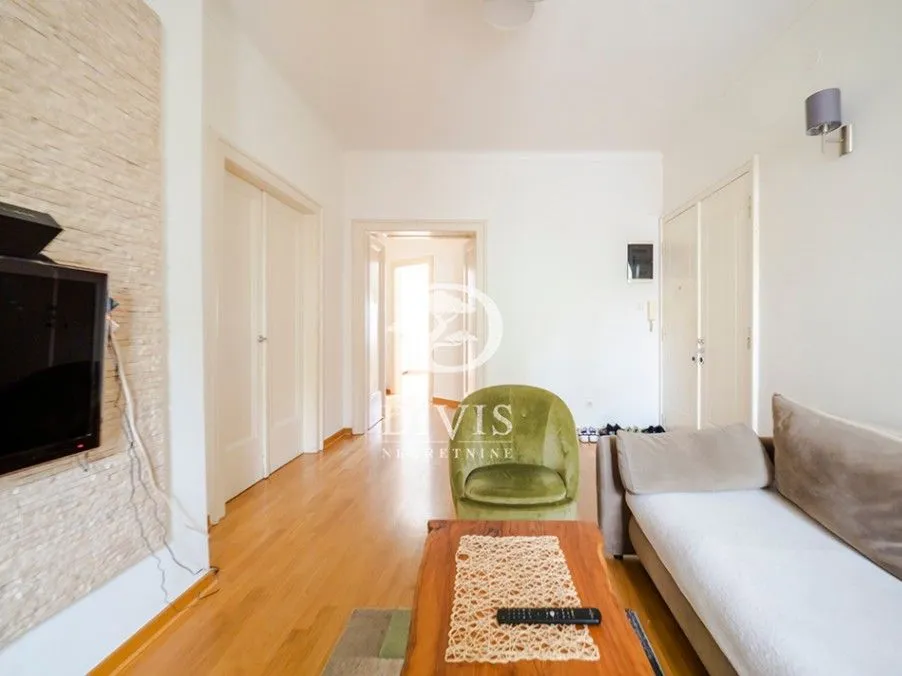 Sale, four bedroom apartment, 123m², Zemun Centar, Zemun Sve Podlokacije