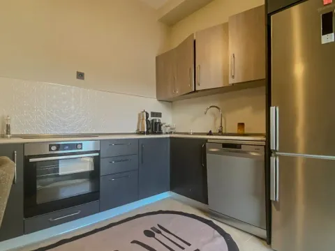 Izdavanje, stan, 120m², Topla, Herceg Novi - image 8
