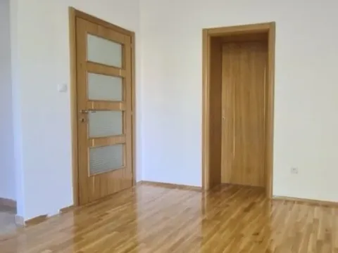 Izdavanje, stan, 57m², Podgorica, Crna Gora - image 2