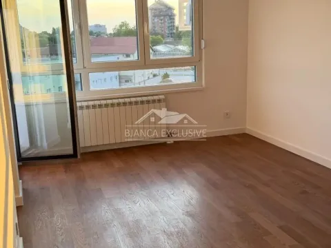 Prodaja, trosoban stan, 66m², Zemun Gornji Grad, Zemun Sve Podlokacije - image 11