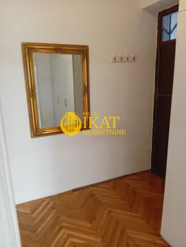 Izdavanje, dvosoban stan, 50m², Stari Grad, Beograd - image 10