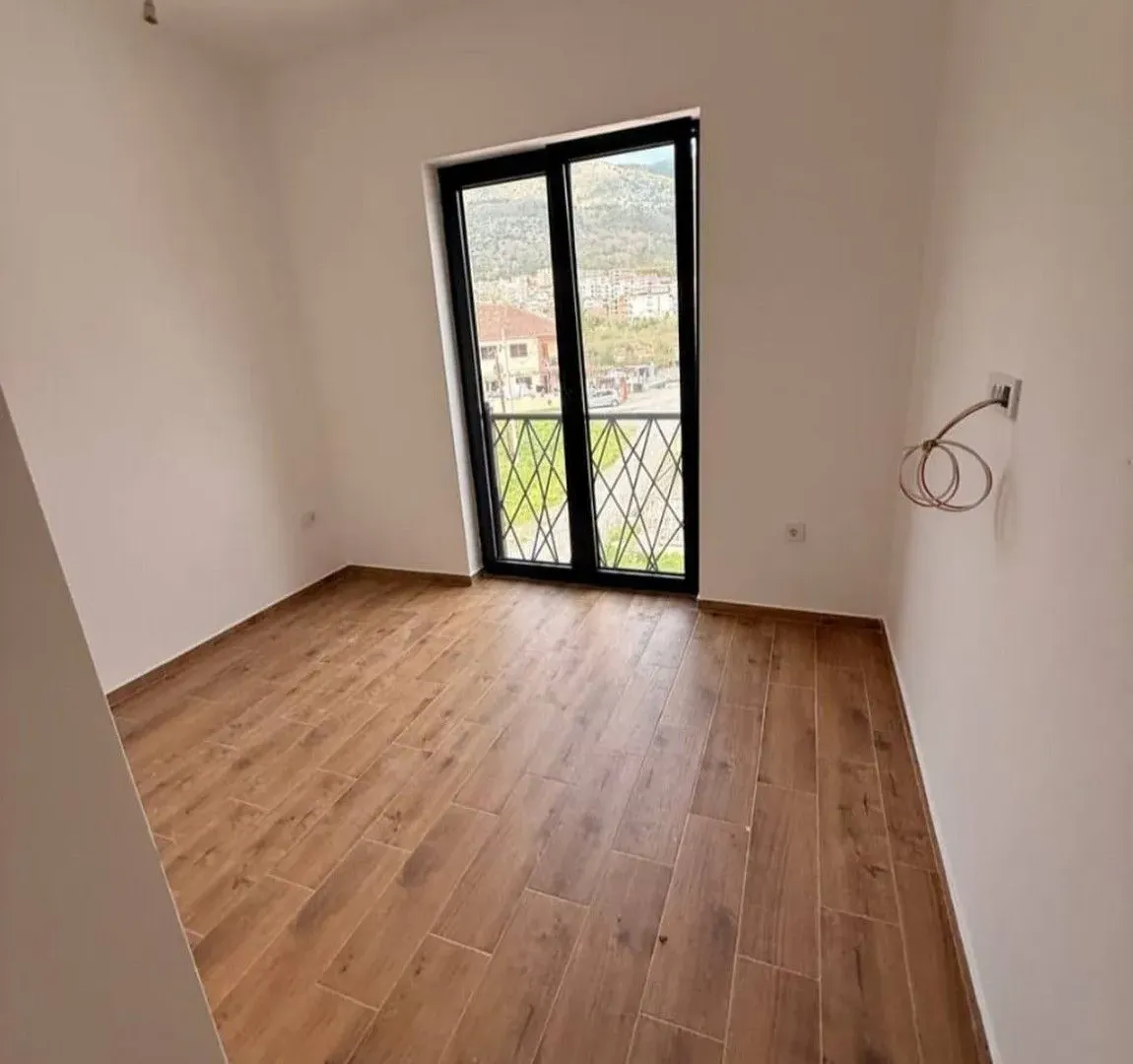 Prodaja, jednosoban stan, 49m², Tivat, Crna Gora