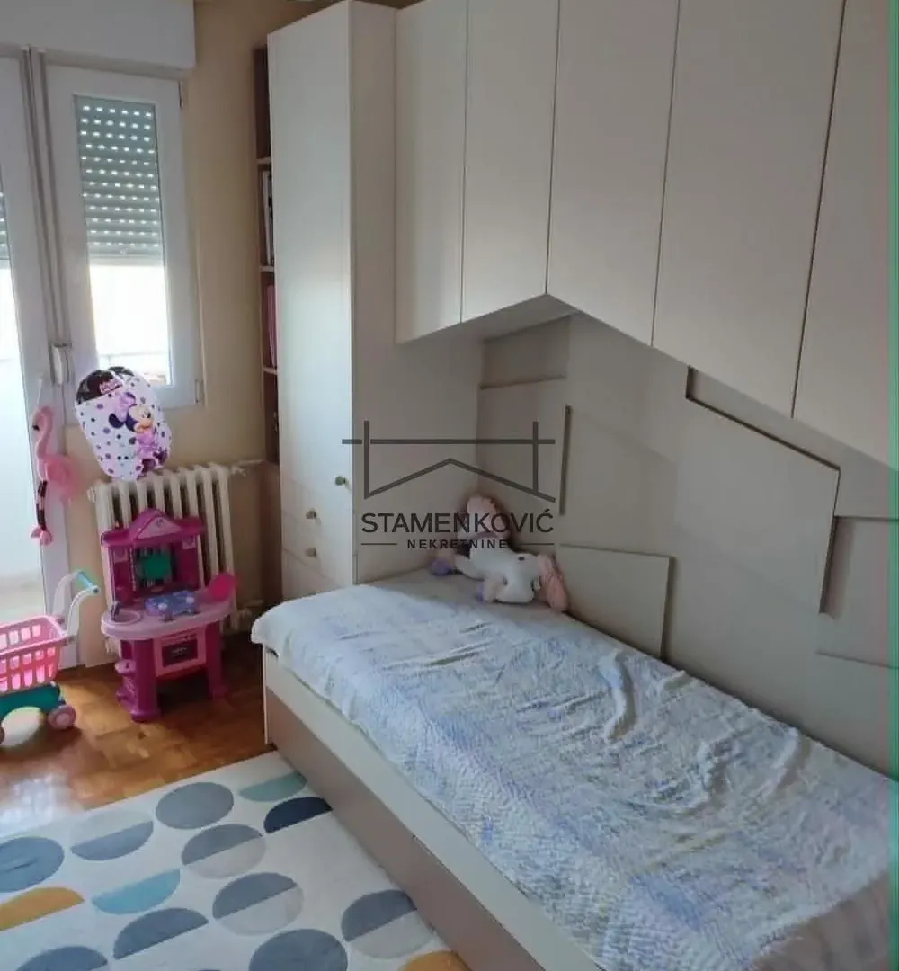 Rent, three bedroom apartment, 51m², Rotkvarija, Novi Sad Sve Podlokacije