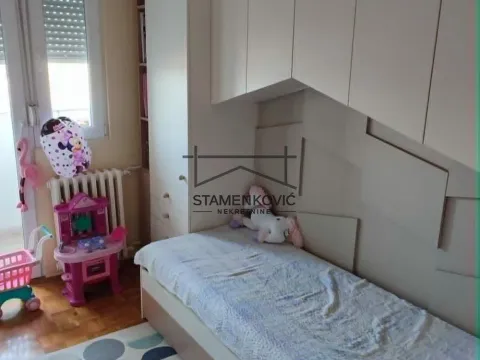 Rent, three bedroom apartment, 51m², Rotkvarija, Novi Sad Sve Podlokacije - image 9