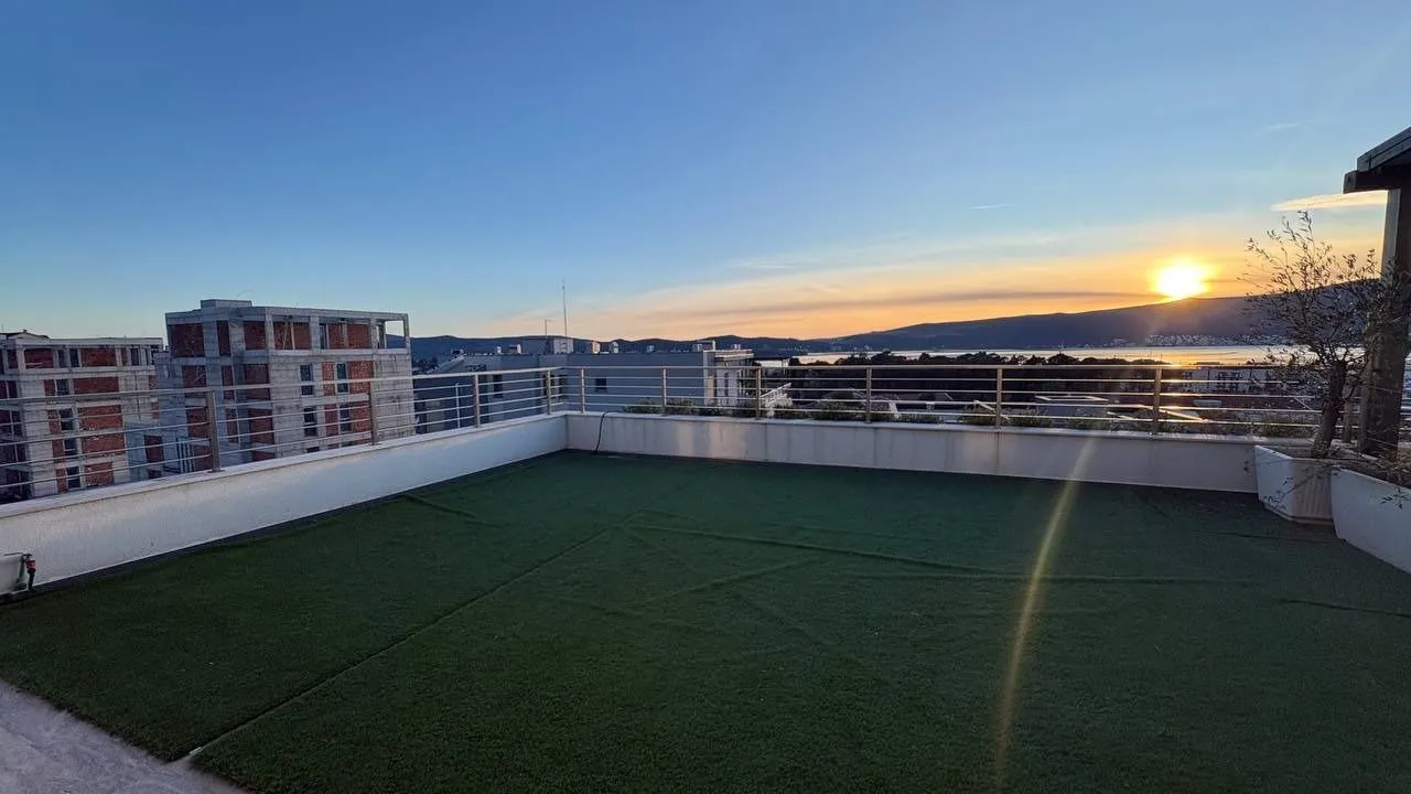 Sale, two bedroom apartment, 104m², Tivat, Crna Gora