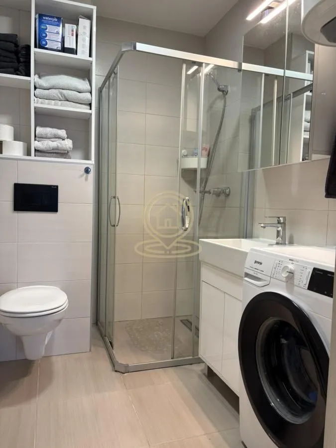 Prodaja, trosoban stan, 54m², Bul Kralja Aleksandra, Zvezdara Sve Podlokacije