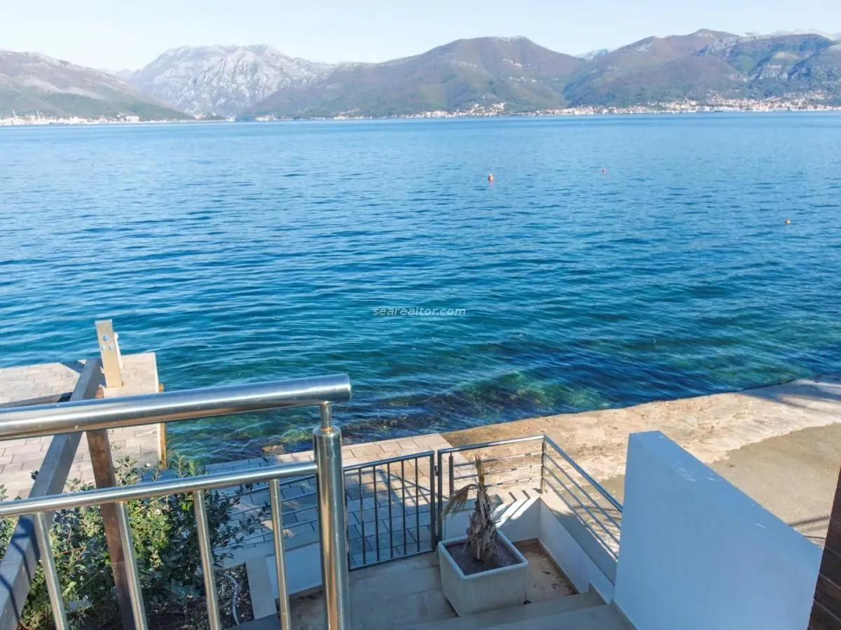 Prodaja, kuća, 350m², Krašići, Tivat