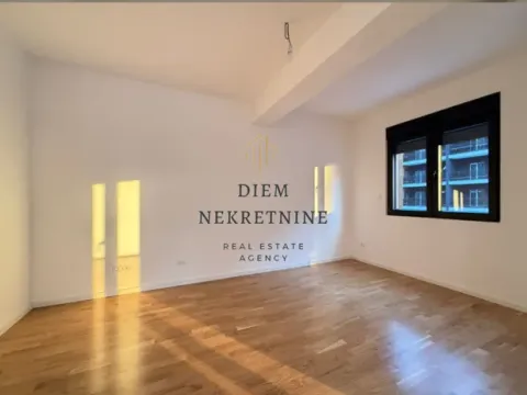 Rent, one bedroom apartment, 49m², Stari Aerodrom, Podgorica - image 4