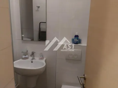 Izdavanje, stan, 26m², Adamovićevo Naselje, Novi Sad Sve Podlokacije - image 8