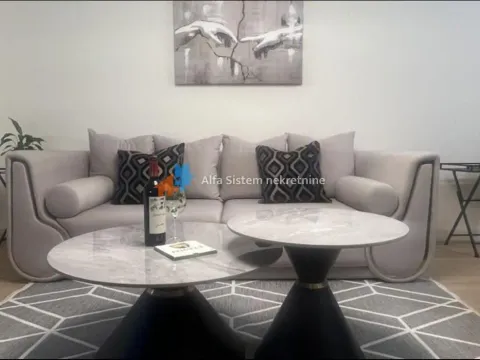 Rent, three bedroom apartment, 74m², Savski Venac, Beograd - image 2