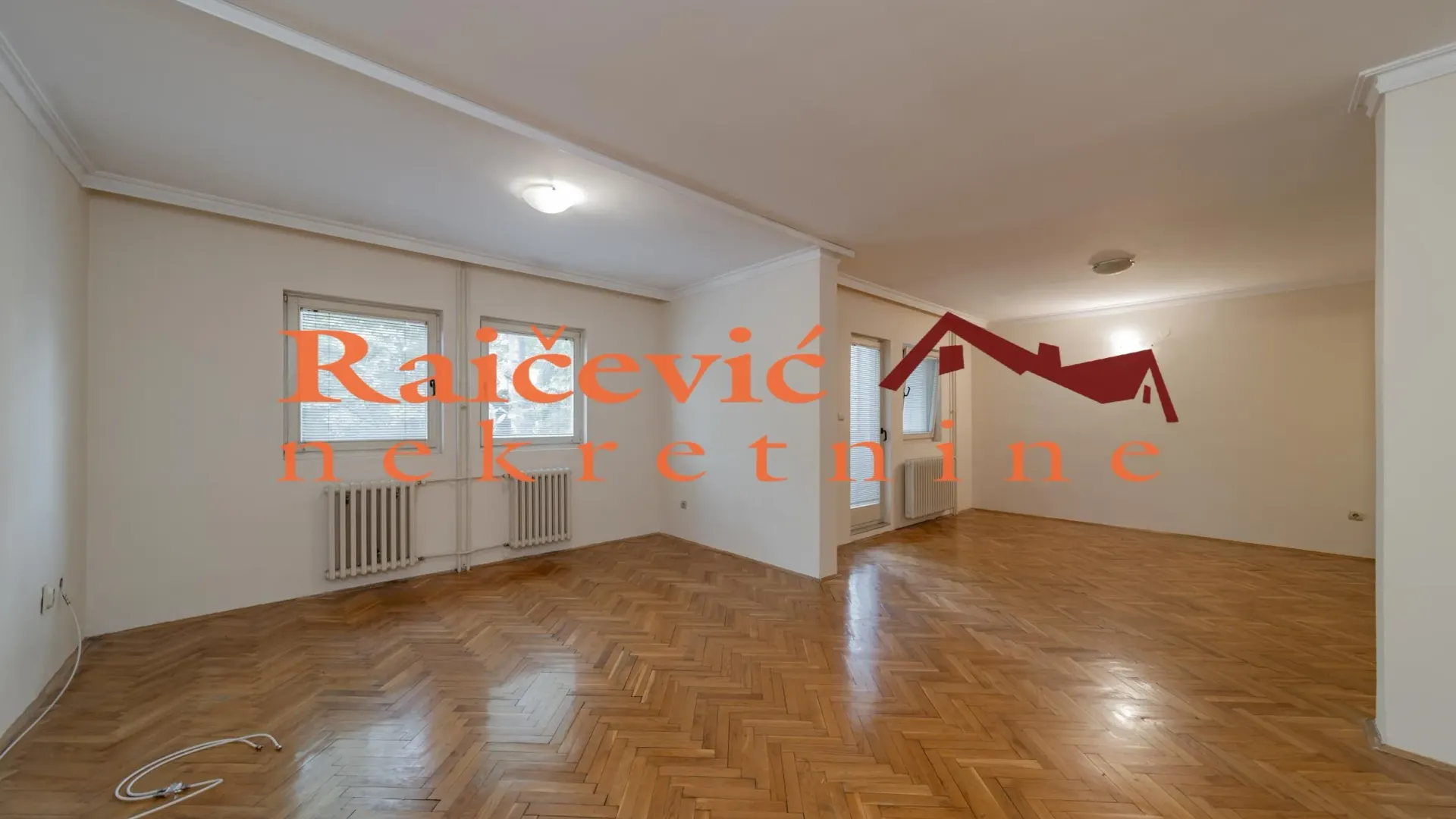 Sale, three bedroom apartment, 101m², Bogoslovija, Palilula Sve Podlokacije