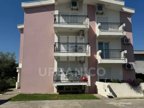 Izdavanje, dvosoban stan, 75m², Gornja Gorica, Podgorica - image 13