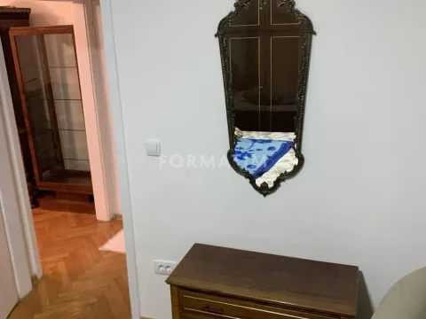 Izdavanje, dvosoban stan, 60m², Poštanska Štedionica, Palilula Sve Podlokacije - image 7