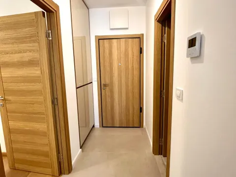 Rent, one bedroom apartment, 47m², New City, Podgorica - image 7