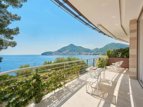 Prodaja, dvosoban stan, 125m², Dukley Gardens, Budva - image 1