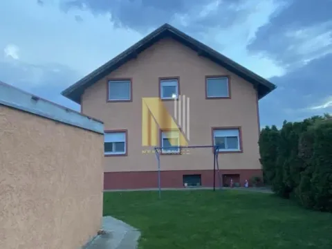 Sale, house, 272m², Kać, Novi Sad Sve Podlokacije