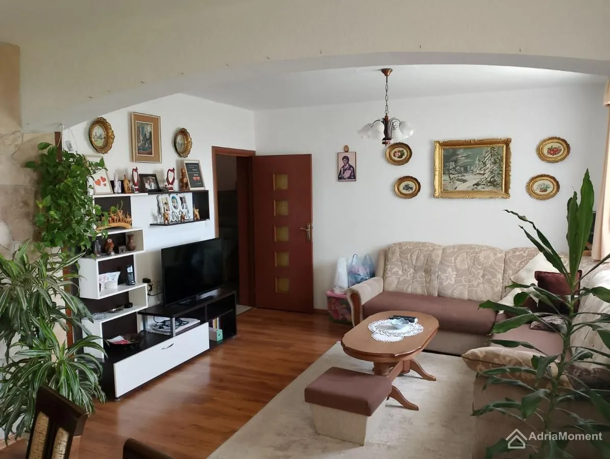 Prodaja, kuća, 193m², Mojdež, Herceg Novi