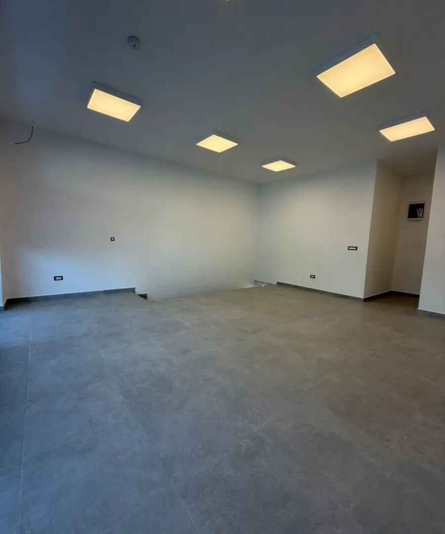 Rent, office space, 95m², City Kvart, Podgorica