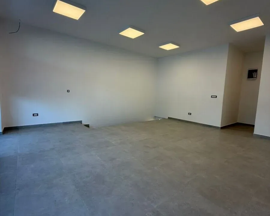 Rent, office space, 95m², City Kvart, Podgorica