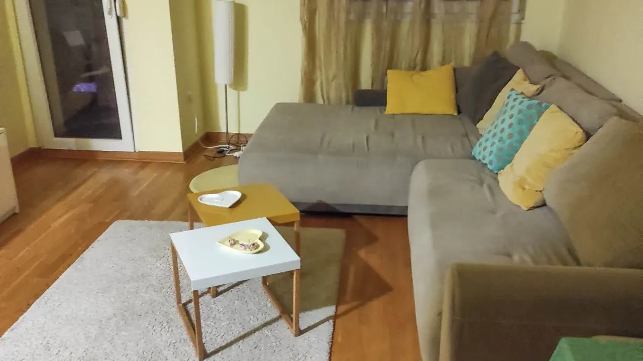 Izdavanje, jednosoban stan, 45m², City Kvart, Podgorica