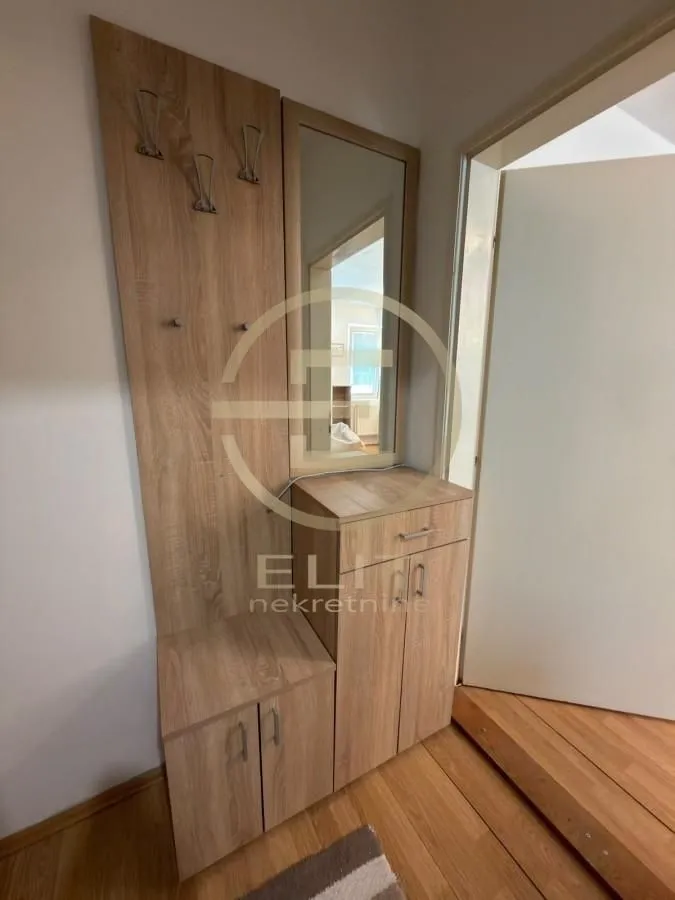 Prodaja, stan, 32m², Socijalno, Novi Sad Sve Podlokacije