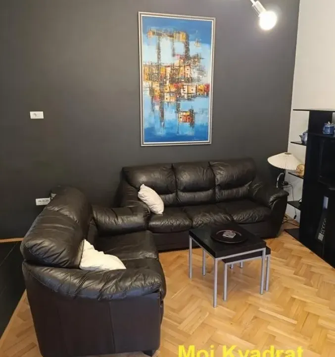 Izdavanje, jednosoban stan, 35m², Stari Grad, Beograd